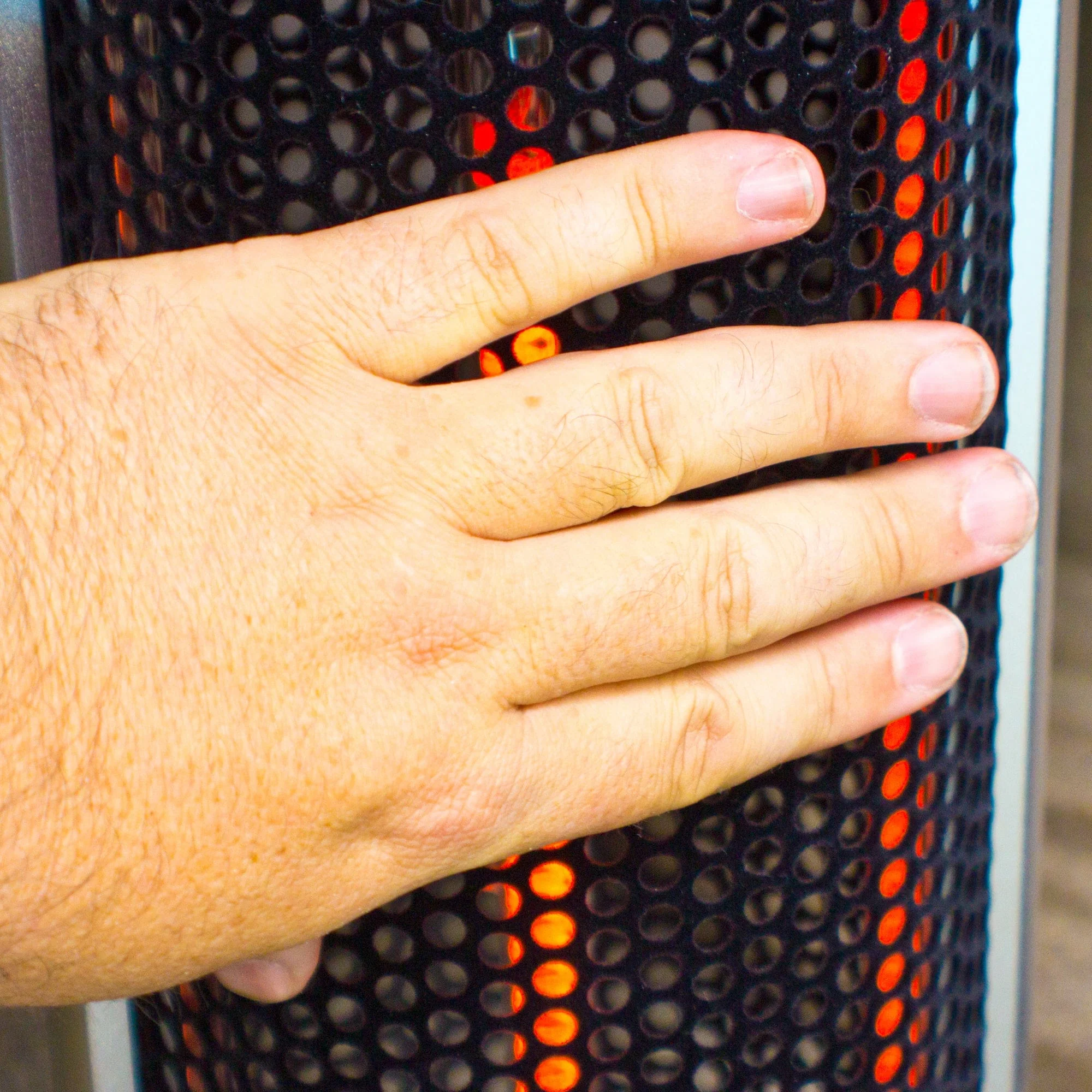 Portable Infrared Electric Outdoor Heater - Fits Under table - Image 3