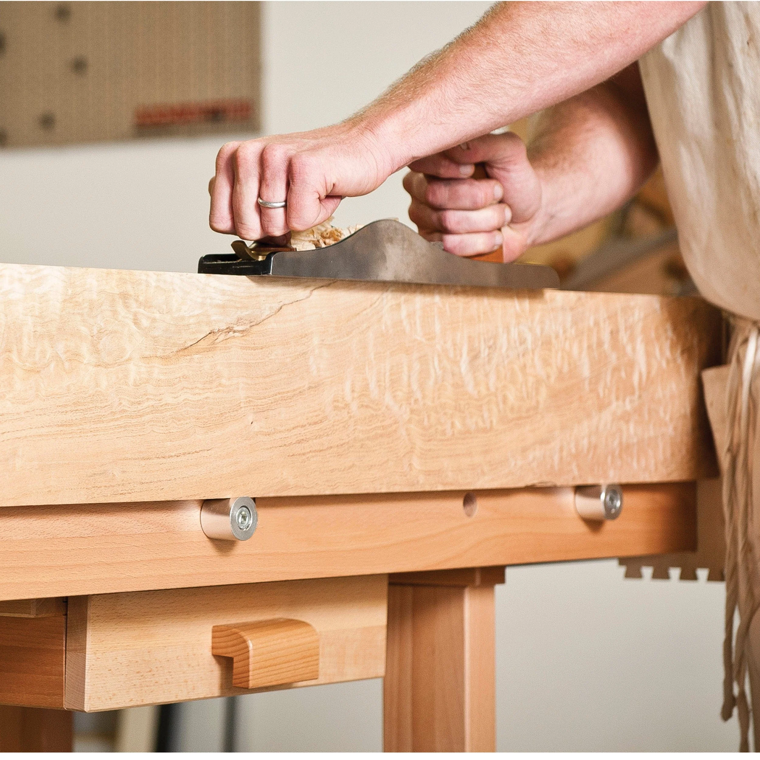 Premium Plus Workbench - Image 4