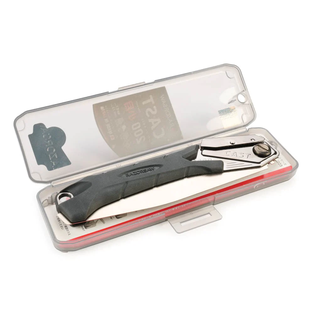 Cast 200 Fine Tooth Folding Saw - Image 3