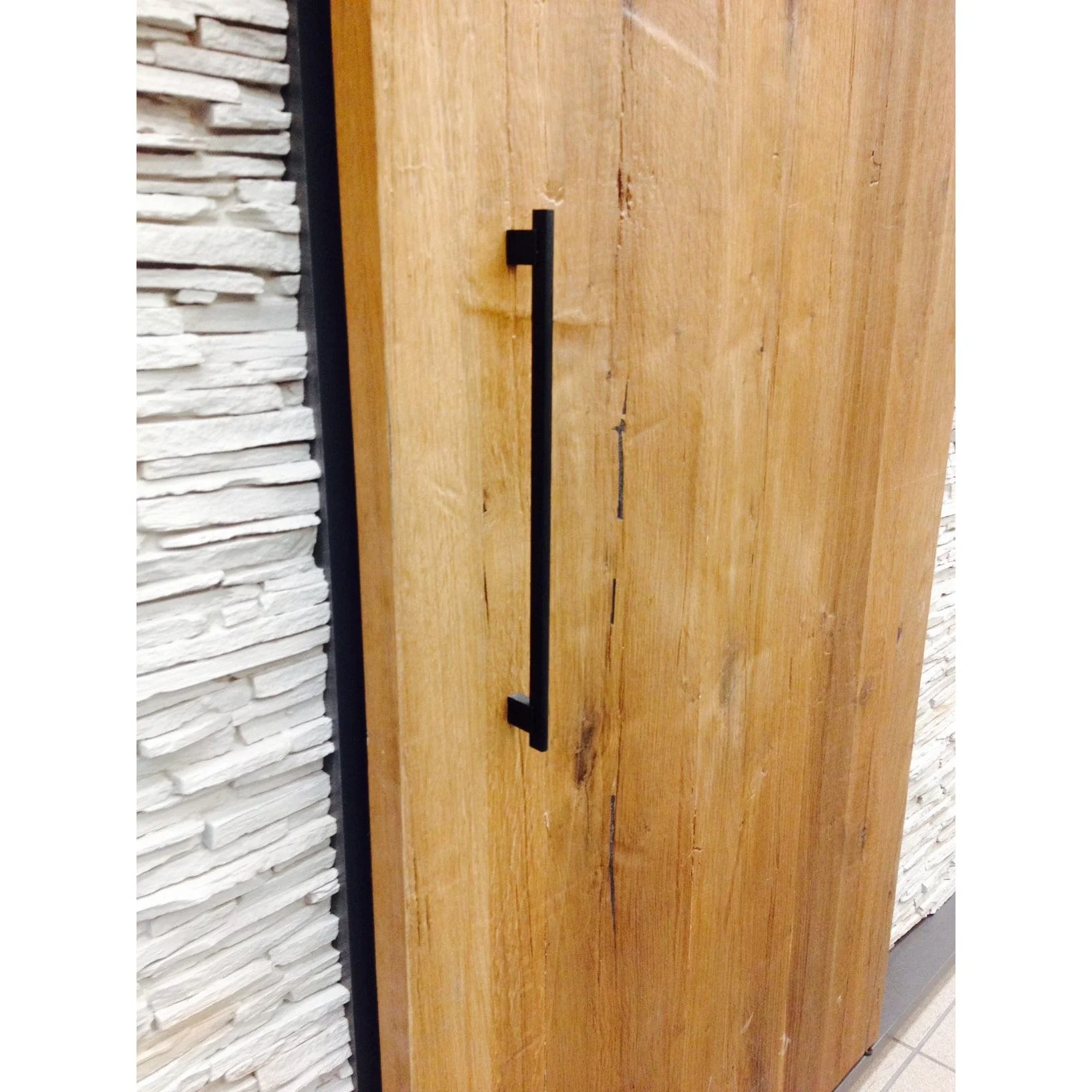 Contemporary Pull, 10-1/8" Center-to-Center, Matte Black - Image 4