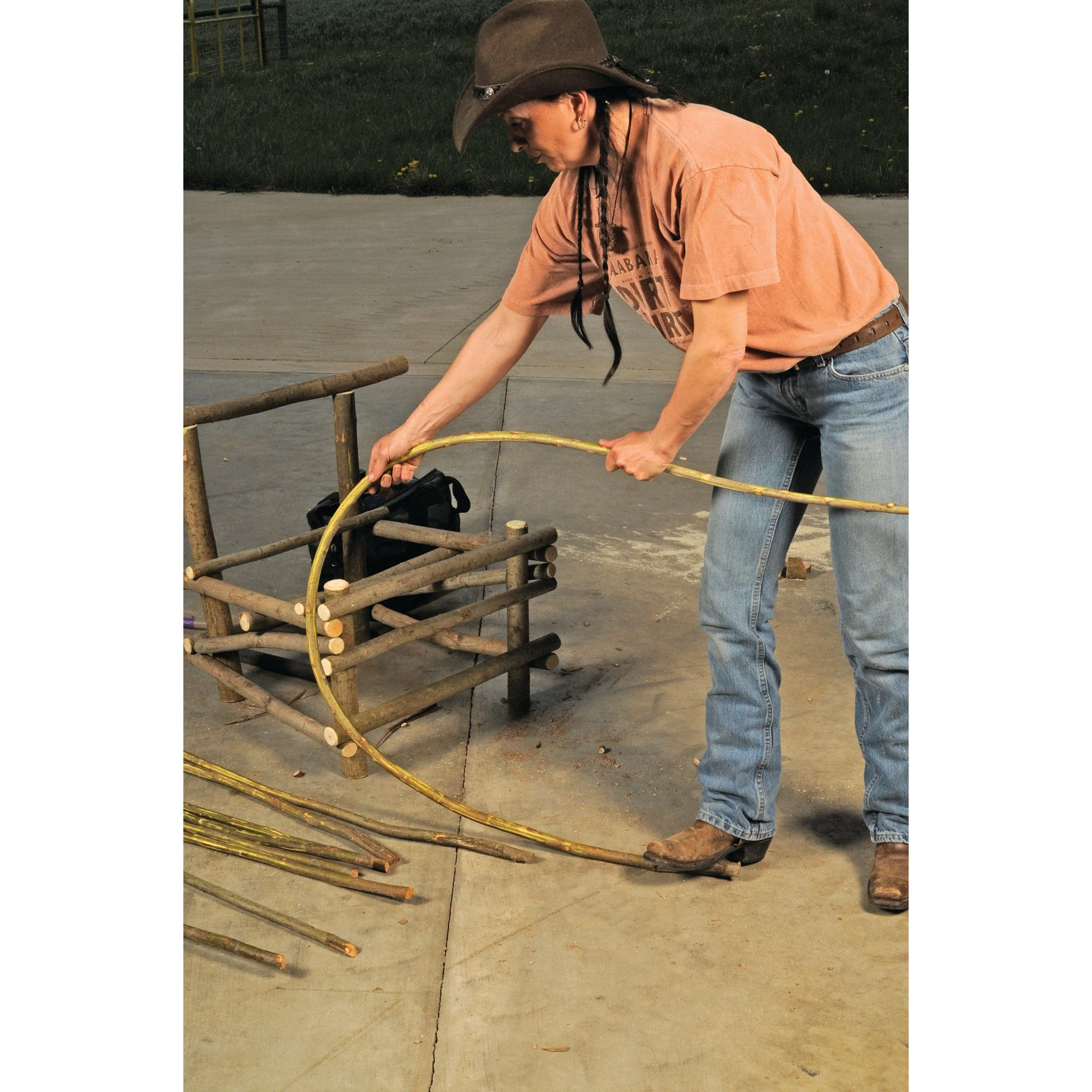 Making Willow Furniture - Image 2