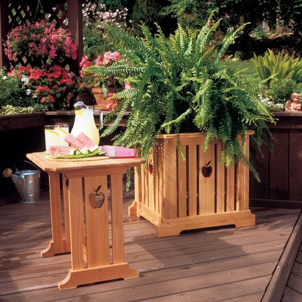 Woodworking Project Paper Plan to Build Patio Table & Planter