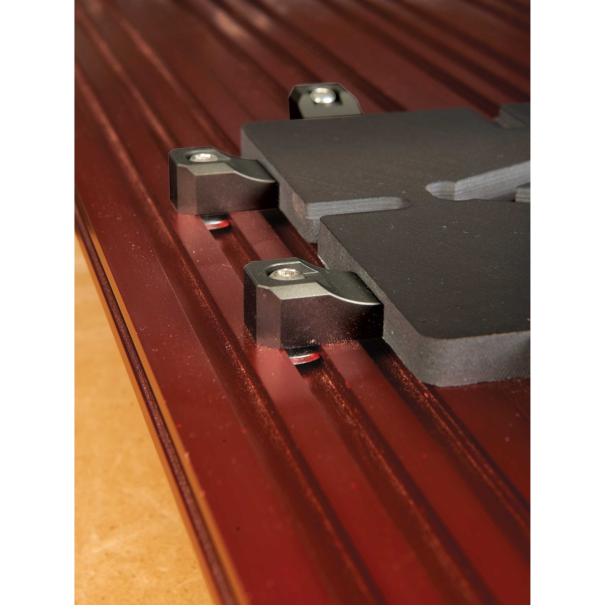 Fixed Edge Clamps - Pair - Image 2